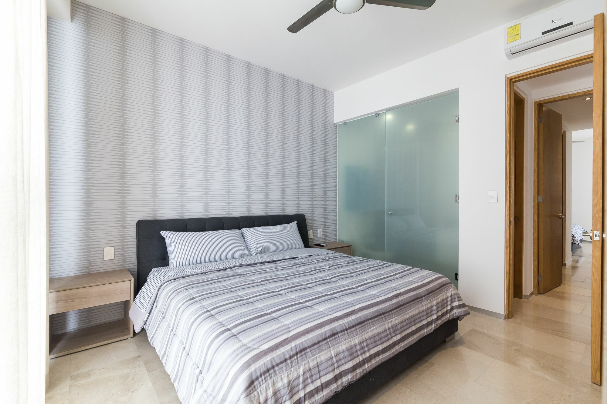 Menesse 32 Apartamento